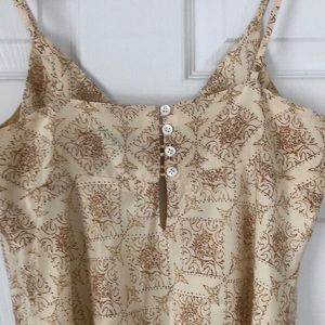 Theory Dresses - 100% silk Theory Dress Size 8 Buttons in back Theory Dresses - 100% silk Theory Dress Size 8 Buttons in back